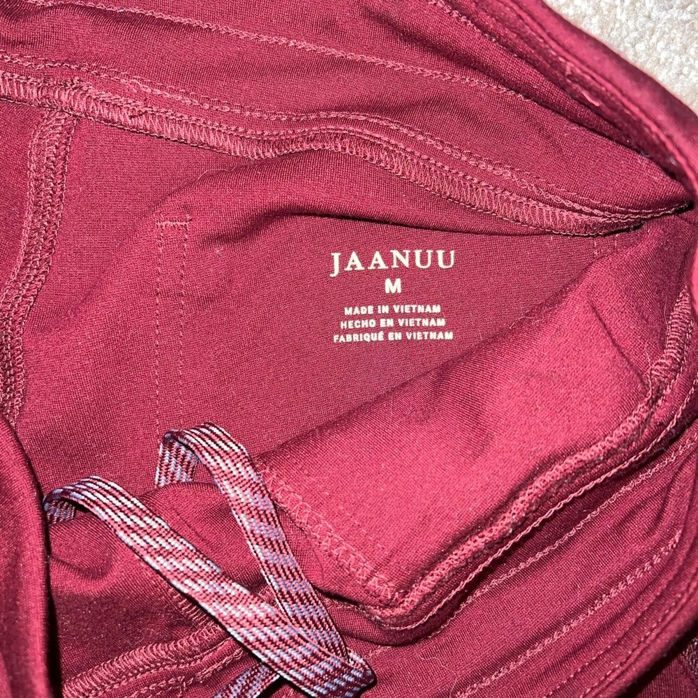 Brand new never worn Jaanuu women’s scrub pants